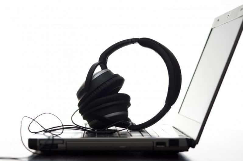 Online Radio and the advantages • Advanced Streaming Solutions